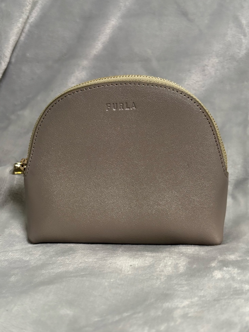 Furla Camelia Leather Small Cosmetic Case